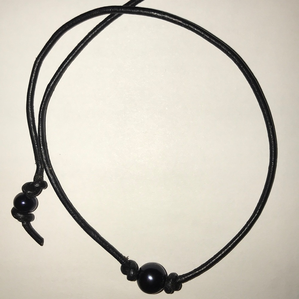 Black choker